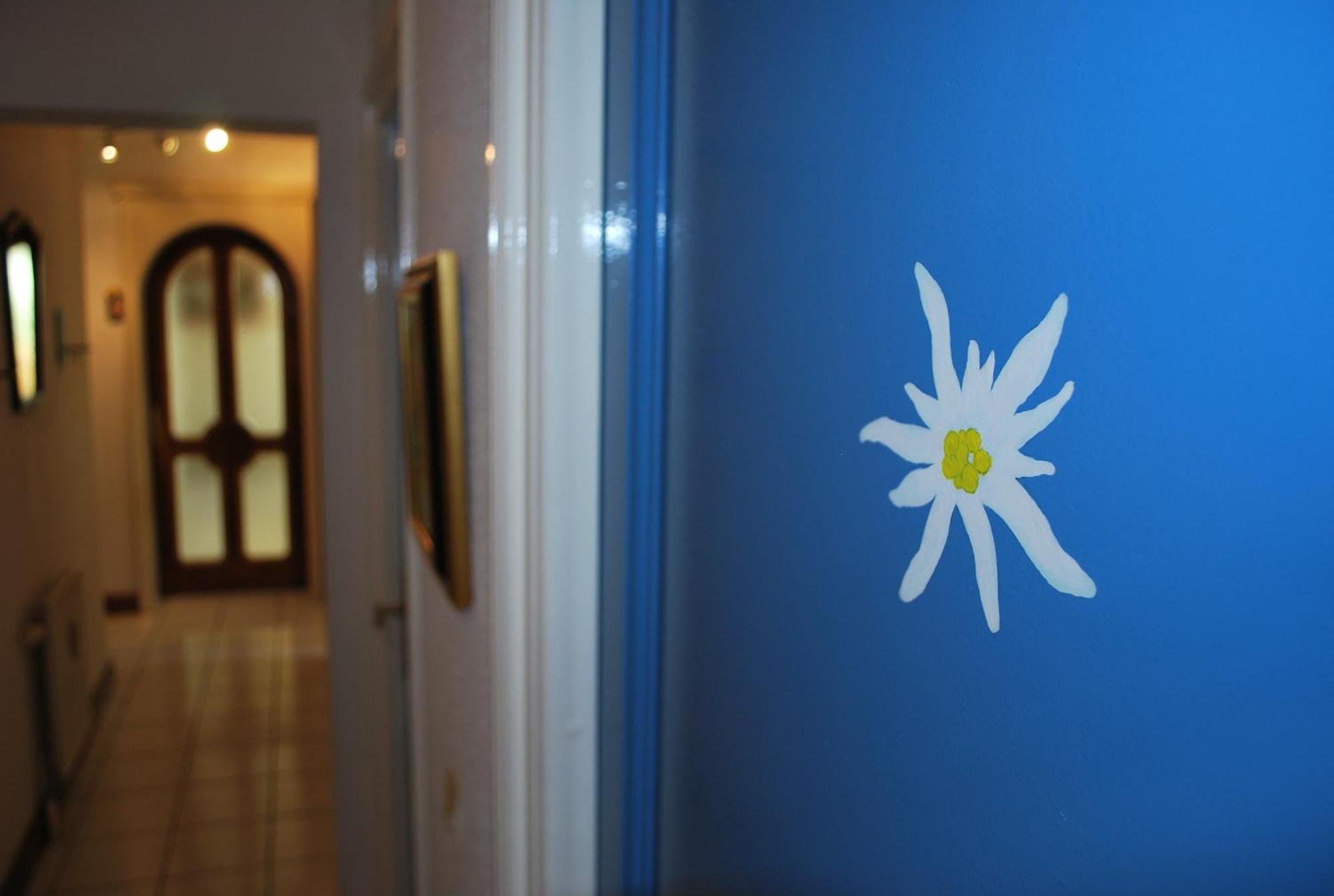 Chambres D'Hotes Les Vignes Saint-Jean-Saverne Ruang foto